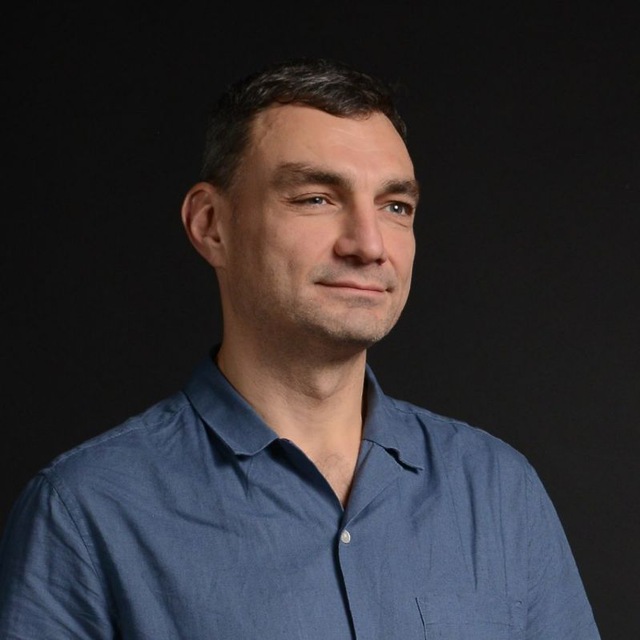 Alex Rezvov - CTO and Software Architect portrait photo